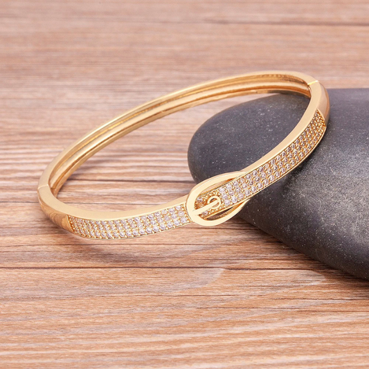 Belté Cuff